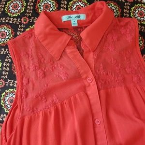 Super Soft Mesh Detail Sleeveless Blouse